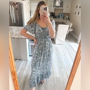 Sozy Soft and Cozy Blue Floral Maxi Dress Medium